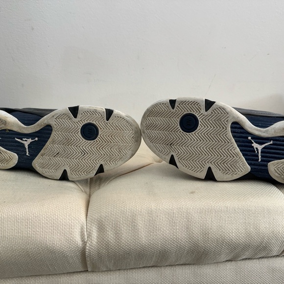 Jordan 14s Graphite - Picture 4 of 8